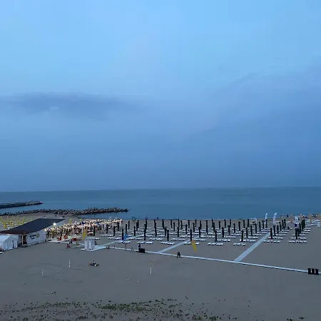 Appartement Adia 3 *